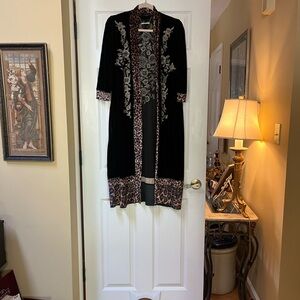 Paparazzi Black Robe with Leopard and Floral Accents